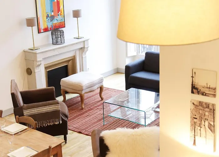 Condillac - Localisation Exceptionnelle 2 Avec Ascenseur Et Parking *