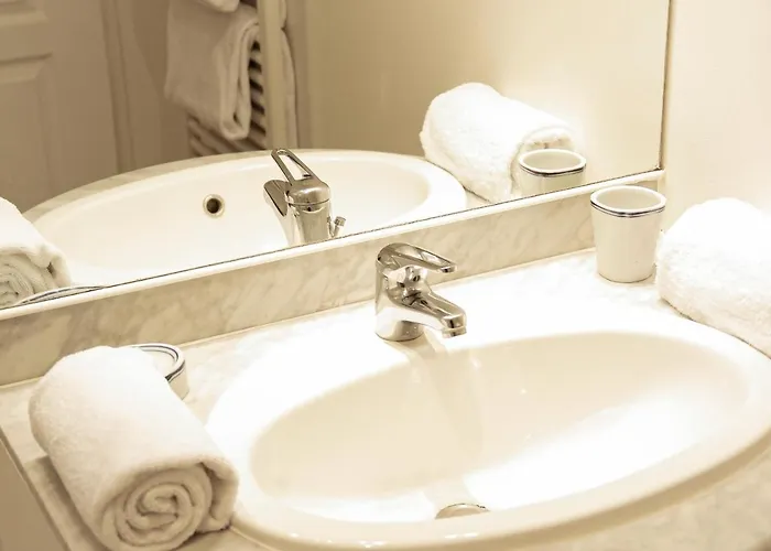 Condillac - Localisation Exceptionnelle 2 Avec Ascenseur Et Parking *