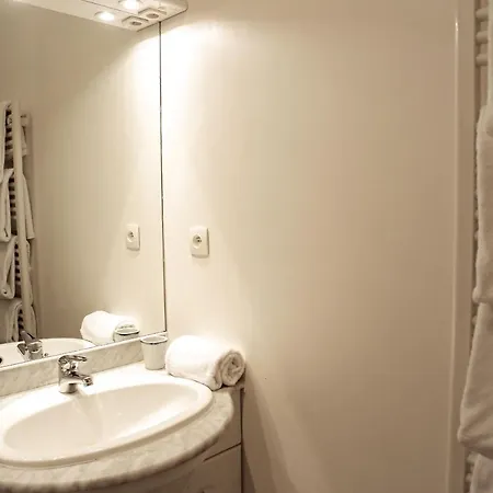 Condillac - Localisation Exceptionnelle 2 Avec Ascenseur Et Parking Apartman *