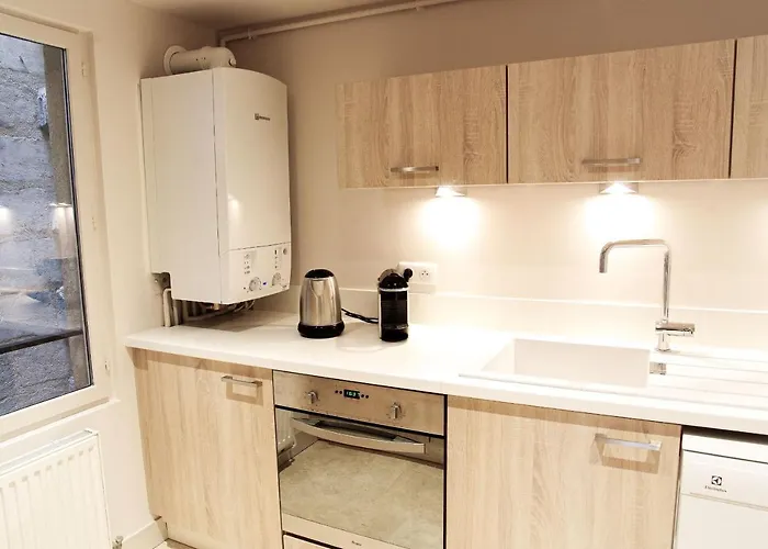 Condillac - Localisation Exceptionnelle 2 Avec Ascenseur Et Parking